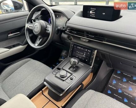 Серый Мазда MX-30, объемом двигателя 0 л и пробегом 65 тыс. км за 14500 $, фото 30 на Automoto.ua