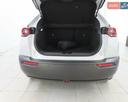 Серый Мазда MX-30, объемом двигателя 0 л и пробегом 44 тыс. км за 14300 $, фото 6 на Automoto.ua