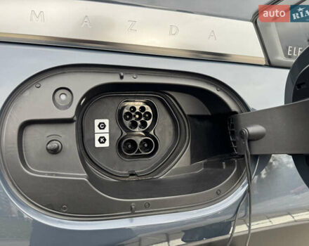 Серый Мазда MX-30, объемом двигателя 0 л и пробегом 43 тыс. км за 14499 $, фото 88 на Automoto.ua