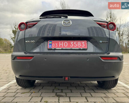 Серый Мазда MX-30, объемом двигателя 0 л и пробегом 43 тыс. км за 14499 $, фото 14 на Automoto.ua