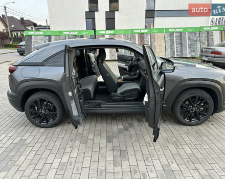 Серый Мазда MX-30, объемом двигателя 0 л и пробегом 39 тыс. км за 14900 $, фото 20 на Automoto.ua