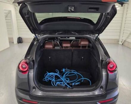 Мазда MX-30 2021 в Киеве на Automoto.ua Серый Мазда MX-30, объемом двигателя 0 л и пробегом 105 тыс. км за 14800 $, фото 4 на Automoto.ua