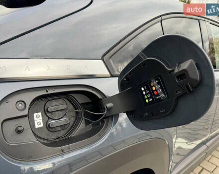 Серый Мазда MX-30, объемом двигателя 0 л и пробегом 43 тыс. км за 14499 $, фото 87 на Automoto.ua