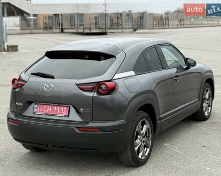 Серый Мазда MX-30, объемом двигателя 0 л и пробегом 22 тыс. км за 15200 $, фото 14 на Automoto.ua