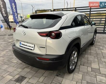 Серый Мазда MX-30, объемом двигателя 0 л и пробегом 65 тыс. км за 14500 $, фото 12 на Automoto.ua