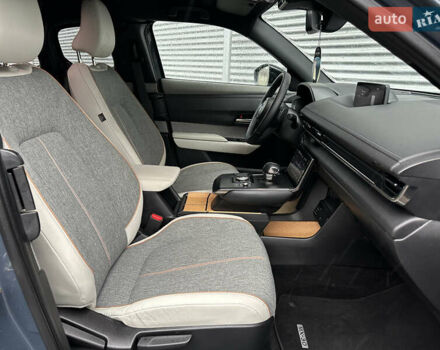 Серый Мазда MX-30, объемом двигателя 0 л и пробегом 85 тыс. км за 14500 $, фото 22 на Automoto.ua