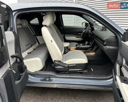 Серый Мазда MX-30, объемом двигателя 0 л и пробегом 85 тыс. км за 14500 $, фото 23 на Automoto.ua