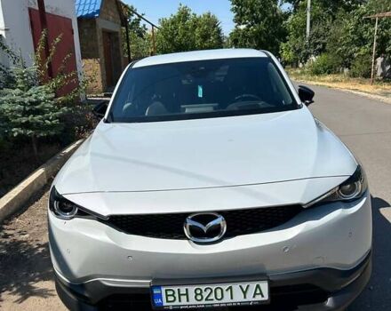 Сірий Мазда MX-30, об'ємом двигуна 0 л та пробігом 61 тис. км за 15400 $, фото 1 на Automoto.ua