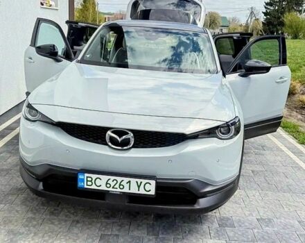 Серый Мазда MX-30, объемом двигателя 0 л и пробегом 92 тыс. км за 13990 $, фото 1 на Automoto.ua