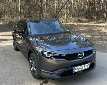 Сірий Мазда MX-30, об'ємом двигуна 0 л та пробігом 31 тис. км за 17800 $, фото 1 на Automoto.ua