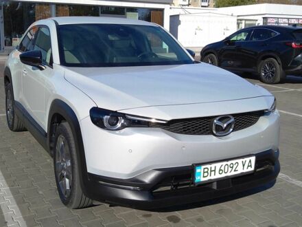 Серый Мазда MX-30, объемом двигателя 0 л и пробегом 45 тыс. км за 15900 $, фото 1 на Automoto.ua
