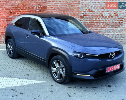 Синий Мазда MX-30, объемом двигателя 0 л и пробегом 55 тыс. км за 14750 $, фото 8 на Automoto.ua