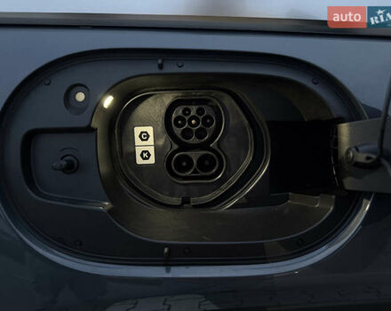 Синий Мазда MX-30, объемом двигателя 0 л и пробегом 55 тыс. км за 14750 $, фото 31 на Automoto.ua