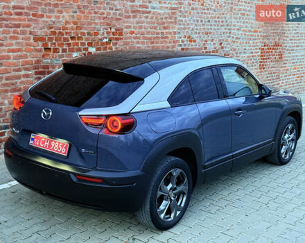 Синий Мазда MX-30, объемом двигателя 0 л и пробегом 55 тыс. км за 14750 $, фото 23 на Automoto.ua