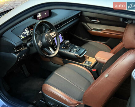 Синий Мазда MX-30, объемом двигателя 0 л и пробегом 55 тыс. км за 14750 $, фото 34 на Automoto.ua