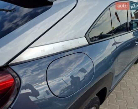 Зелений Мазда MX-30, об'ємом двигуна 0 л та пробігом 65 тис. км за 14100 $, фото 7 на Automoto.ua