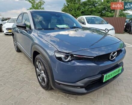 Зелений Мазда MX-30, об'ємом двигуна 0 л та пробігом 65 тис. км за 14100 $, фото 4 на Automoto.ua