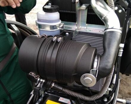 Червоний МакКормік Другая, об'ємом двигуна 0 л та пробігом 0 тис. км за 65129 $, фото 1 на Automoto.ua