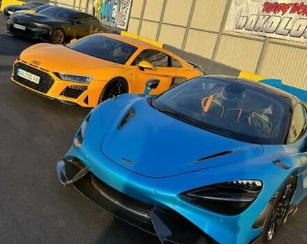 Синий МакЛарен 720S, объемом двигателя 3.99 л и пробегом 4 тыс. км за 280000 $, фото 2 на Automoto.ua