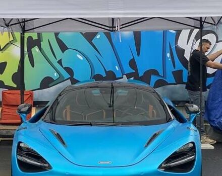 Синий МакЛарен 720S, объемом двигателя 3.99 л и пробегом 4 тыс. км за 280000 $, фото 4 на Automoto.ua