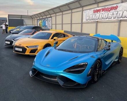 Синий МакЛарен 720S, объемом двигателя 3.99 л и пробегом 4 тыс. км за 280000 $, фото 3 на Automoto.ua