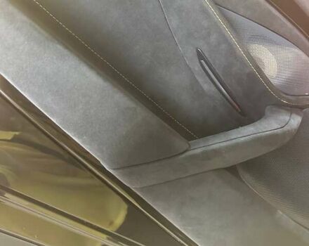 Оранжевый МакЛарен 765, объемом двигателя 3.99 л и пробегом 2 тыс. км за 484068 $, фото 11 на Automoto.ua