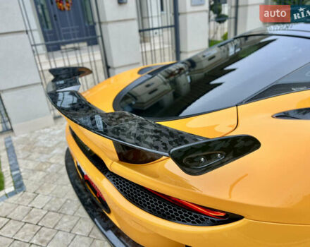 Желтый МакЛарен GT, объемом двигателя 3.99 л и пробегом 38 тыс. км за 180000 $, фото 29 на Automoto.ua