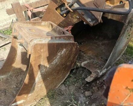 Желтый Мекалак 12MXT, объемом двигателя 3.2 л и пробегом 1 тыс. км за 37000 $, фото 31 на Automoto.ua