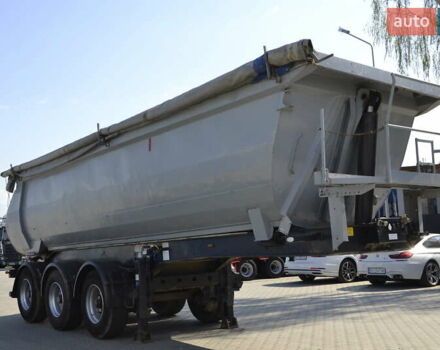 Сірий Менчі СА, об'ємом двигуна 0 л та пробігом 111 тис. км за 14500 $, фото 4 на Automoto.ua