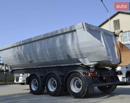 Сірий Менчі СА, об'ємом двигуна 0 л та пробігом 111 тис. км за 14500 $, фото 1 на Automoto.ua