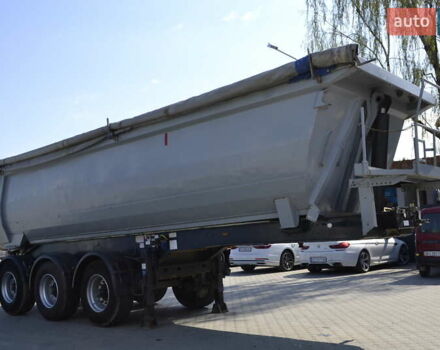 Сірий Менчі СА, об'ємом двигуна 0 л та пробігом 111 тис. км за 14500 $, фото 5 на Automoto.ua