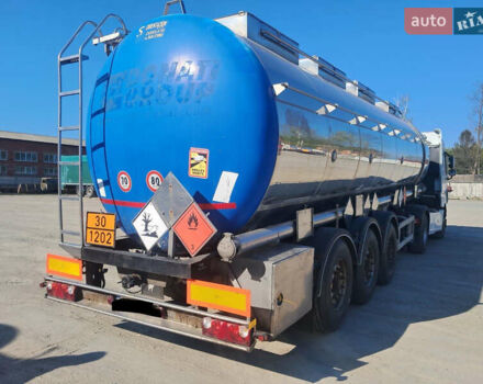 Серый Менчи СА, объемом двигателя 0 л и пробегом 1 тыс. км за 37500 $, фото 18 на Automoto.ua