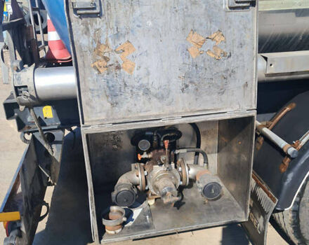 Серый Менчи СА, объемом двигателя 0 л и пробегом 1 тыс. км за 37500 $, фото 6 на Automoto.ua