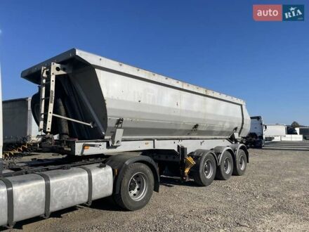 Сірий Менчі СА, об'ємом двигуна 0 л та пробігом 3 тис. км за 12000 $, фото 1 на Automoto.ua