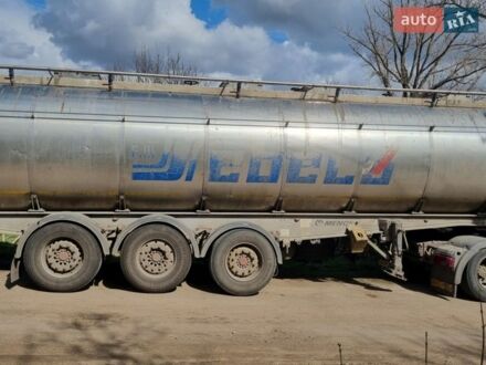 Сірий Менчі СЛ, об'ємом двигуна 0 л та пробігом 0 тис. км за 23000 $, фото 1 на Automoto.ua