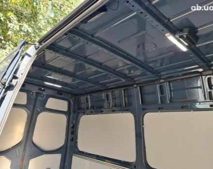 Синий Мерседес 131, объемом двигателя 2.2 л и пробегом 50 тыс. км за 30000 $, фото 18 на Automoto.ua