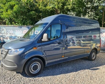 Синий Мерседес 131, объемом двигателя 2.2 л и пробегом 50 тыс. км за 30000 $, фото 2 на Automoto.ua