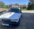 Белый Мерседес 190, объемом двигателя 2 л и пробегом 374 тыс. км за 1650 $, фото 7 на Automoto.ua