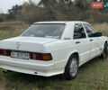 Білий Мерседес 190, об'ємом двигуна 2 л та пробігом 379 тис. км за 2200 $, фото 2 на Automoto.ua