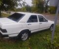 Белый Мерседес 190, объемом двигателя 2 л и пробегом 500 тыс. км за 1300 $, фото 2 на Automoto.ua