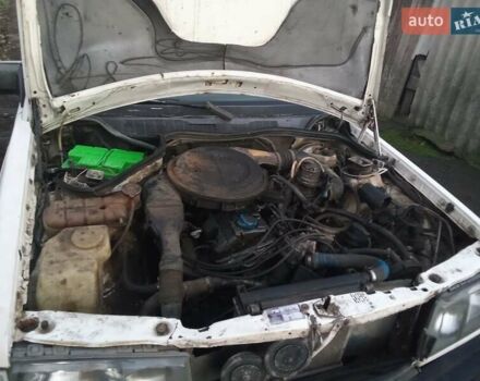 Білий Мерседес 190, об'ємом двигуна 2 л та пробігом 549 тис. км за 1183 $, фото 8 на Automoto.ua