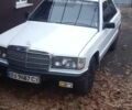 Белый Мерседес 190, объемом двигателя 0 л и пробегом 900 тыс. км за 1700 $, фото 1 на Automoto.ua