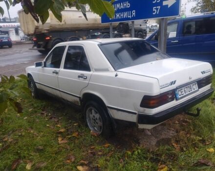 Белый Мерседес 190, объемом двигателя 2 л и пробегом 500 тыс. км за 1300 $, фото 1 на Automoto.ua