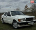 Білий Мерседес 190, об'ємом двигуна 2 л та пробігом 379 тис. км за 2200 $, фото 1 на Automoto.ua