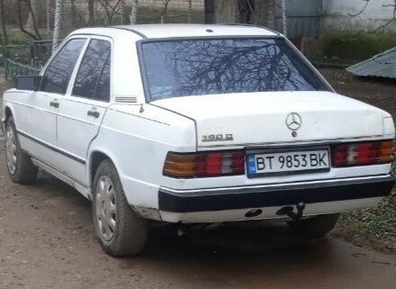 Білий Мерседес 190, об'ємом двигуна 2 л та пробігом 500 тис. км за 1560 $, фото 7 на Automoto.ua