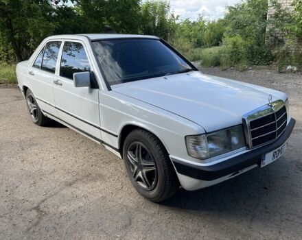 Білий Мерседес 190, об'ємом двигуна 2.3 л та пробігом 417 тис. км за 2900 $, фото 2 на Automoto.ua
