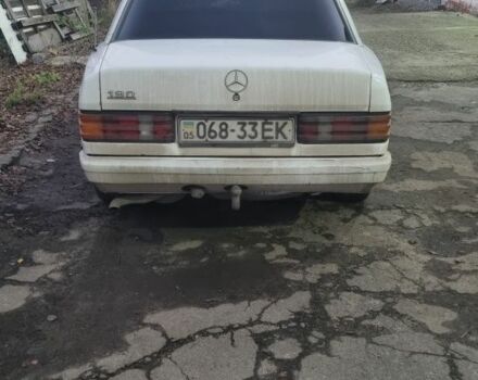 Білий Мерседес 190, об'ємом двигуна 2 л та пробігом 1 тис. км за 2500 $, фото 1 на Automoto.ua