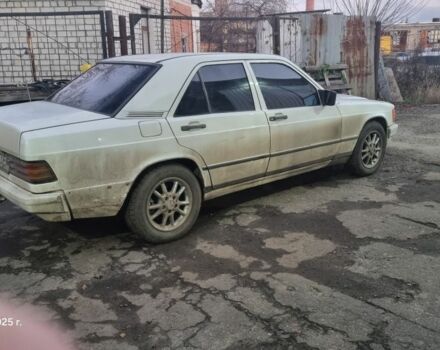 Білий Мерседес 190, об'ємом двигуна 2 л та пробігом 1 тис. км за 2500 $, фото 2 на Automoto.ua