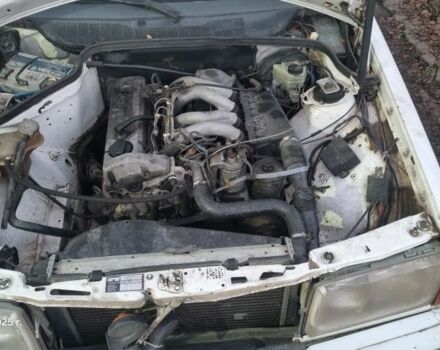 Білий Мерседес 190, об'ємом двигуна 2 л та пробігом 1 тис. км за 2500 $, фото 5 на Automoto.ua
