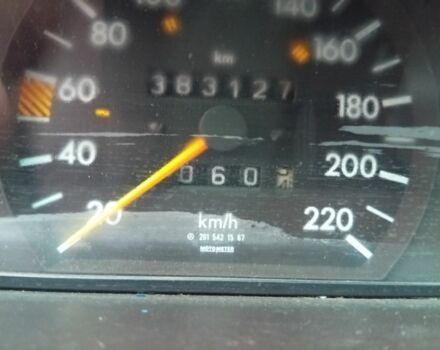 Белый Мерседес 190, объемом двигателя 0 л и пробегом 386 тыс. км за 1525 $, фото 3 на Automoto.ua